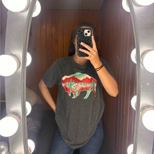 Amazon Gray Graphic Short Sleeve Tee